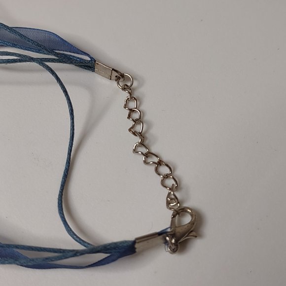 Blue Glass Flower Pendant Necklace 20 Inches Long - Picture 6 of 11